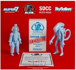 Alien prototype figure set With Kane 2 pack Toyfair Super 7 ReAction SDCC 2013