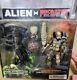 Alien vs Predator NECA ToysRUs TRU Exclusive 2 Pack