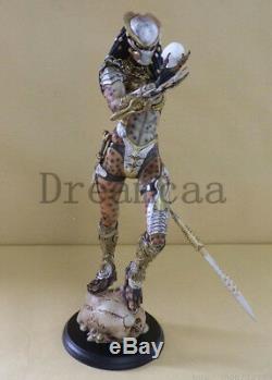 Alien vs. Predator Woman Predator Resin GK Action Figure Collection 16 Statue