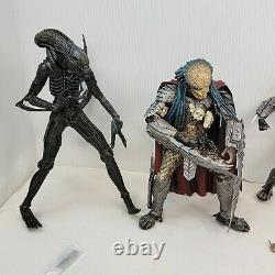 Alien vs predator action figures Lot