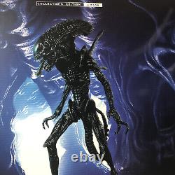 Alien with Facehugger 12 Figure Aliens VS Predator Requiem MMS54 1/6 Hot Toys
