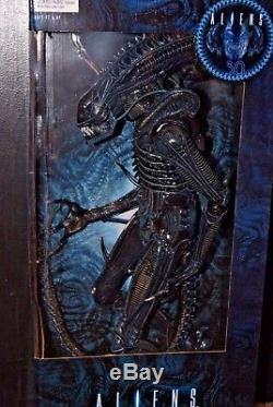 Aliens 1/4 Scale Xenomorph Warrior Alien 1986 Verison