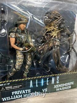 Aliens Corporal Dwayne Hicks Vs Xenomorph Warrior Neca 2 Pack