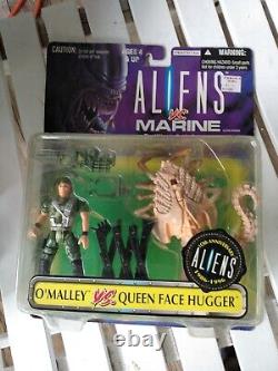 Aliens Figures Huge Lot Alien Queen, Facehugger, Mantis, Acid, Bull, NiB, MoC