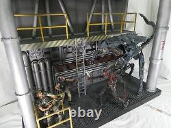 Aliens LV-426 Diorama Display for NECA Queen Alien figures 1/10 scale