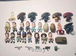 Aliens Nostromo Game Over Collection Titans Vinyl Figure Mixed-up Set of 25 & R