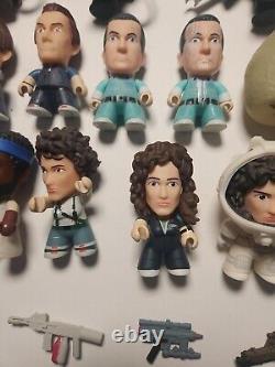 Aliens Nostromo Game Over Collection Titans Vinyl Figure Mixed-up Set of 25 & R