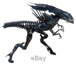 Aliens Ultra Deluxe Boxed Action Figure Xenomorph Alien Queen NECA