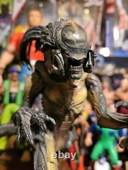 Aliens Vs. Predator Requiem AVP R Hybrid Predalien Action Figure 2007 Neca