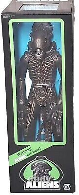 Aliens Warrior Super7 Bronze Marine Ambush 18 Inch Figure Alien