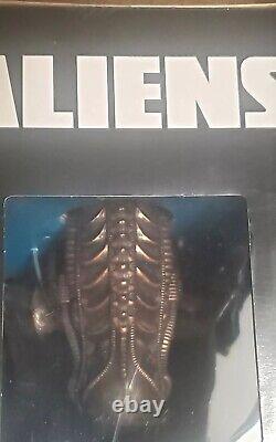 Aliens Warrior Super7 Bronze Marine Ambush 18 Inch Figure Alien