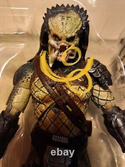 BANDAI AVP Predator Wolf S. H. MONSTERARTS AVP action Figure Read Description