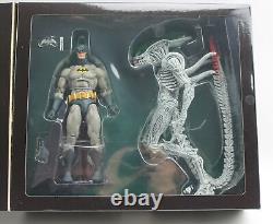 Batman & Aliens Crossover DC Action Figure NIB