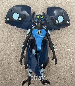 Ben 10 Alien Force DNA Alien Heroes Big Chill With Cloak 6 Figure