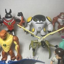 Ben 10 Lot Of 20 Random Figures-Ban Dai SHIPS NOW