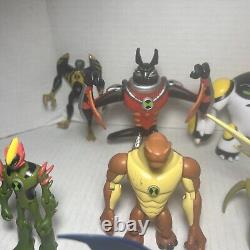 Ben 10 Lot Of 20 Random Figures-Ban Dai SHIPS NOW