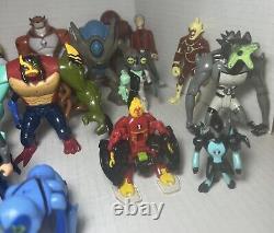 Ben 10 Lot Of 20 Random Figures-Ban Dai SHIPS NOW