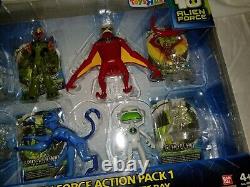 Ben 10 Ultimate Alien Collection Action Pack #1 Figure Set Swampfire Jet Ray Ech