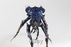 Classical movie Aliens 1986 Alien Queen Revoltech action figure Toy NEW IN BOX