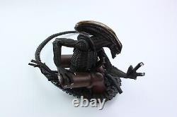 DOG ALIEN Limited Edition Mini Bust PALISADES Rare 771 / 2000 9 23 cm XENOMORPH