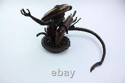 DOG ALIEN Limited Edition Mini Bust PALISADES Rare 771 / 2000 9 23 cm XENOMORPH