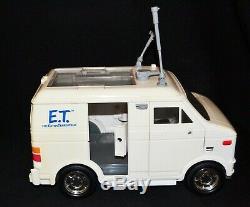 ET Extra-Terrestrial Interactive Van & Talking E. T Figure Universal Studios 2001