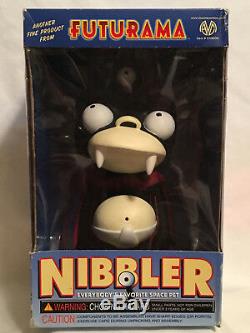 Futurama 8 Vinyl Nibbler New in Box Moore Action Collectibles 2000