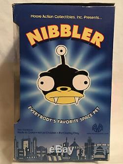Futurama 8 Vinyl Nibbler New in Box Moore Action Collectibles 2000