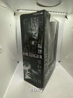 H. R. Giger Li II 2004 Sculpture McFarlane ALIEN Sealed NIB Limited Edition HR