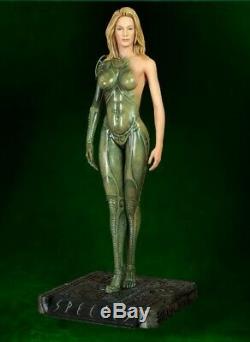 HCG 14 HR Giger SPECIES SIL 19 Statue (Alien Fantasy Figure Gallery Sorayama)