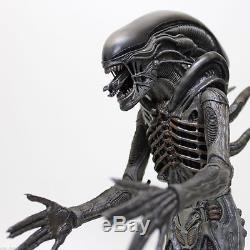 HOT TOYS ALIEN BIG CHAP (MMS106) 1/6 action figure new unopened usa sealed