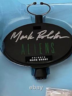 HOT TOYS ALIENS Movie Colonial Marine DRAKE 1/6 Scale FIGURE SIGNED by ACTOR