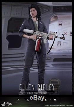 HOT TOYS Alien Ellen Ripley Sigourney Weaver with Cat 1/6 Figure MMS366