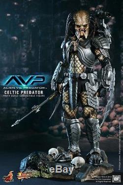 HOT TOYS Alien vs. Predator AVP Celtic Predator 2.0 14 Figure IN STOCK