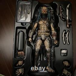 HOT TOYS MMS233/ 1/6 Elder Predator 2.0 Action Figure