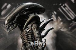 HOT TOYS Movie Masterpiece Alien 1/6 scale figure Big Chap