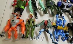 HUGE Lot of Ben 10 Ultimate Alien Figure Lot 29 Figures SEE PICTURES