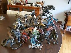 HUGE Lot of RARE Alien Action Figure- McFarlane Kenner Hasbro Alien vs Predator