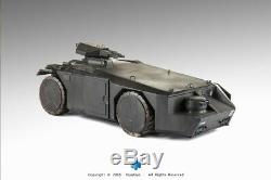 Hiya Toys Aliens M577 APC Armored Personnel Carrier with one Marine figure 1/18