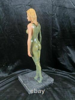 Hollywood Collectibles Group Aliens H. R Giger Gig Species Sil Statue Figure Ex