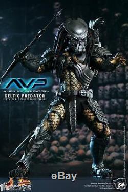 Hot Toys 1/6 AVP Alien vs Predator Celtic Predator Ver. 2.0 MMS221