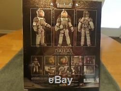 Hot Toys 1/6 Alien 1 Mms63 Movie Captain Dallas Masterpiece Action Figure