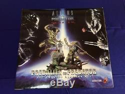 Hot Toys 1/6 Aliens vs Predator AVP Requiem Predalien vs Predator Diorama DMS02
