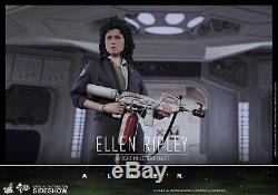 Hot Toys 1/6 Scale Ellen Ripley Alien Sigourney Weaver MMS366