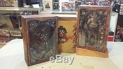 Hot Toys AC01 Alien V Predator Samurai Predator with Diorama US SELLER RARE