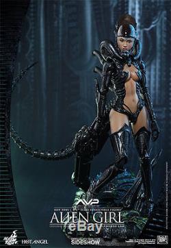 Hot Toys Alien Girl Alien vs Predator AVP Hot Angel 1/6 Scale Figure HAS002