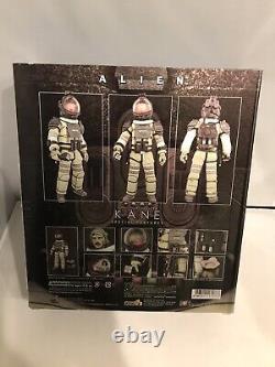 Hot Toys Alien Kane Executive Officer MMS064 1/6 Scale Figure New