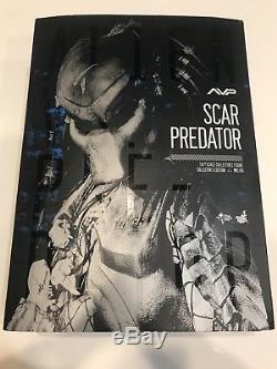 Hot Toys Alien VS Predator Scar Predator Action Figure