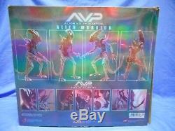 Hot Toys Alien Vs Predator Alien Warrior 16 Scale Figure Avp Sideshow Mms17