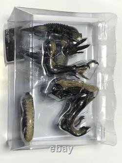 Hot Toys Alien Vs Predator Predalien Prederian Damage Ver Unasynthesed Current